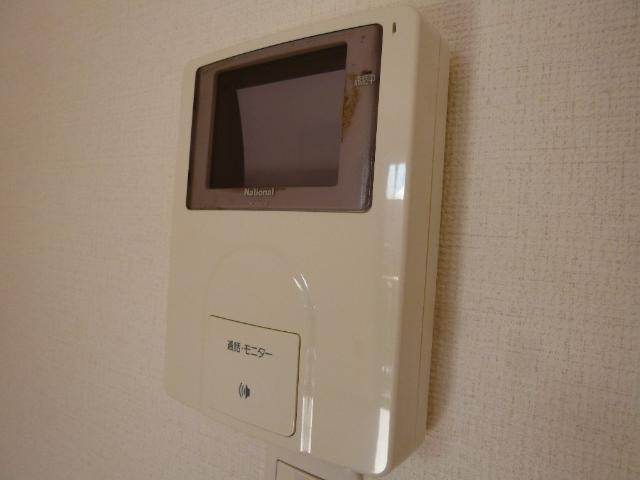 クローバーハウスＢの内装|カメラ付きインターホン