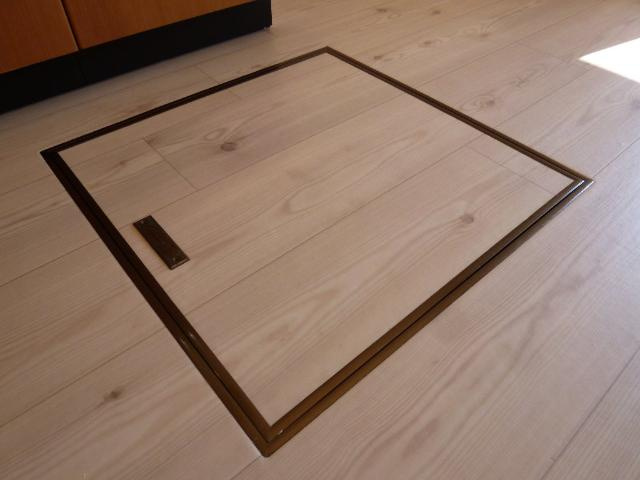 クローバーハウスＢの収納|床下収納