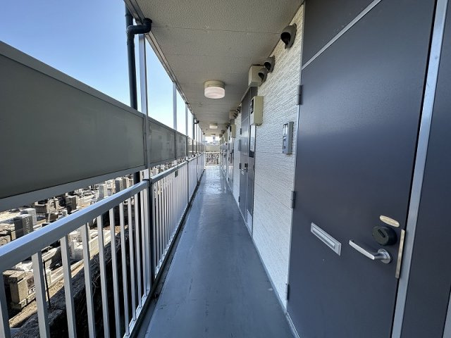 レオパレスｉハウスのその他|2階廊下