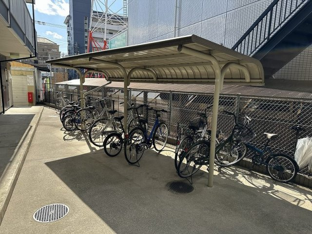 レオパレスプリメロのその他|駐輪場