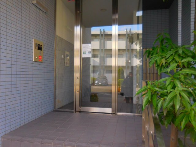 フェア・ジュネスのエントランス