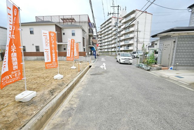 尼崎市大庄中通1丁目新築戸建【全3区画】の前面道路含む現地写真|2025年9月撮影