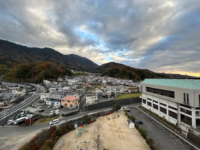 チュリス安芸中野の展望
