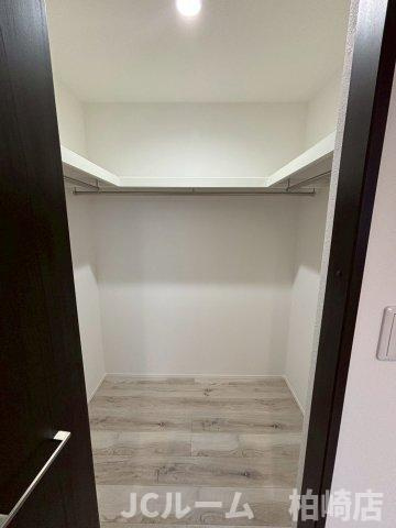 柏崎市安政町のアパートの収納