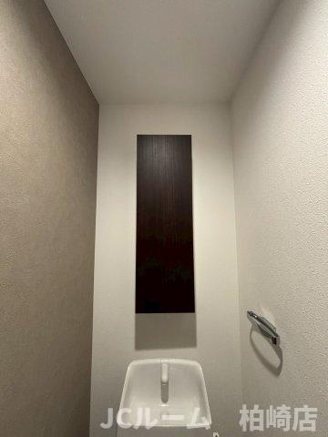 柏崎市安政町のアパートの玄関