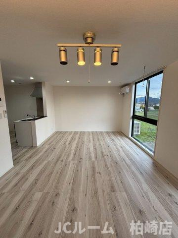 柏崎市安政町のアパートの内装