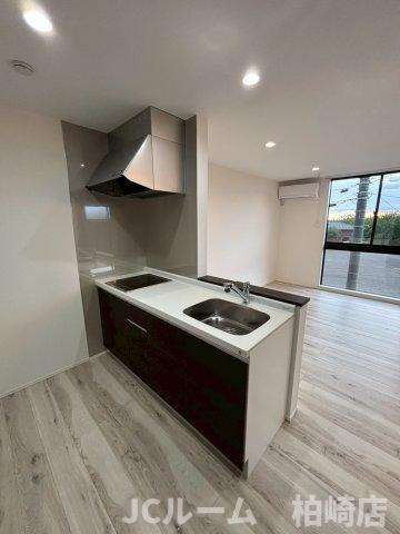 柏崎市安政町のアパートのキッチン