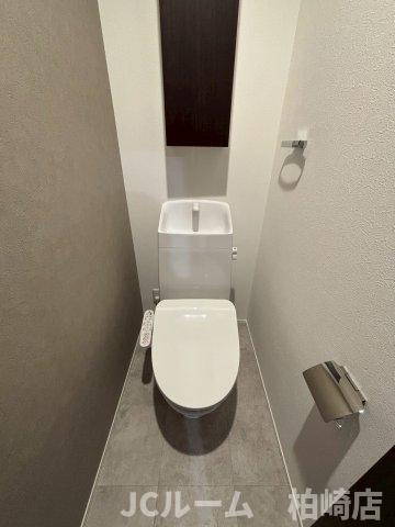 柏崎市安政町のアパートのトイレ