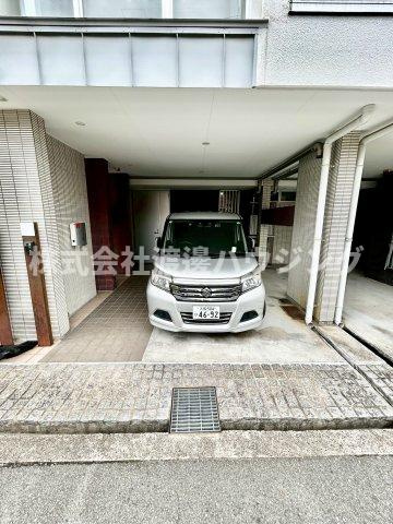 フリージアガーデン　柏里小学校区の駐車場