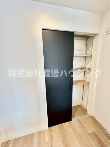 フリージアガーデン　柏里小学校区の収納