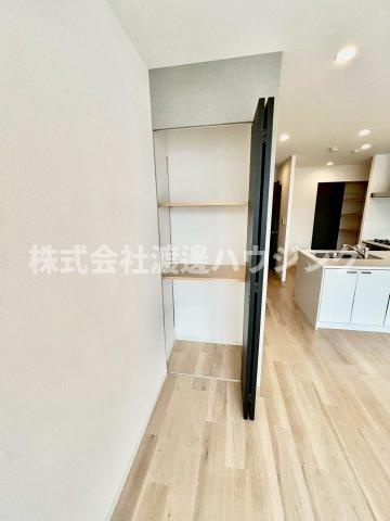 フリージアガーデン　柏里小学校区の収納