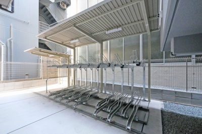 【その他共用部分】 | コンフォリア・リヴ京橋 | 駐輪場です