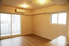 グローリオ清澄白河の居間・リビング