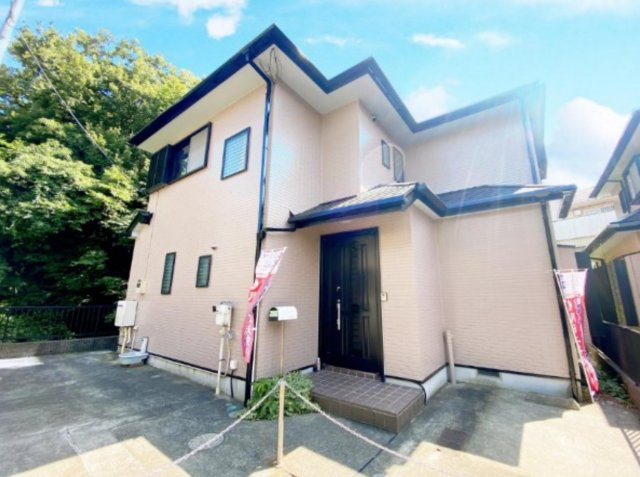 横浜市緑区台村町 中古戸建て【仲介手数料無料】カースペース2台