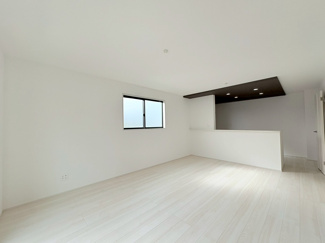 【居間・リビング】 | 川越市宮元町　新築分譲　「本川越駅」徒歩28分　敷地36坪　【川越小学区】