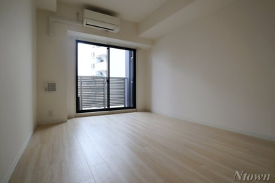 【居間・リビング】 | S-RESIDENCE葵Ⅱ | おしゃれなリビングです