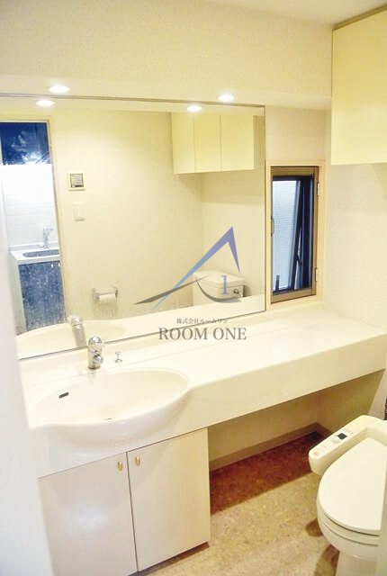 シュロス神田五軒町ツインフォルムのその他