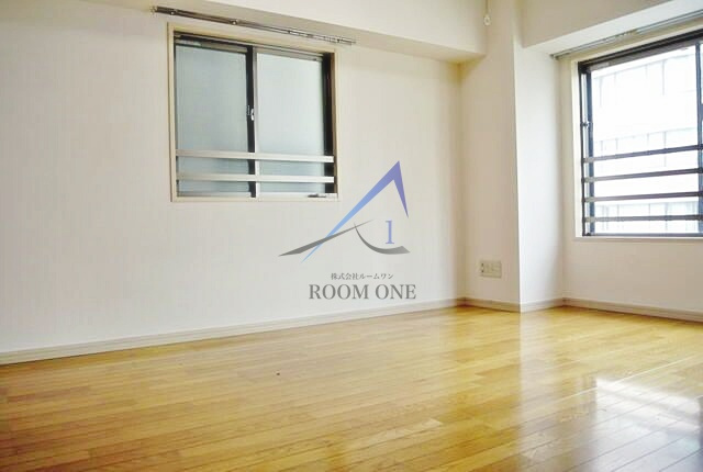 シュロス神田五軒町ツインフォルムの居間・リビング|洋室のお部屋です。