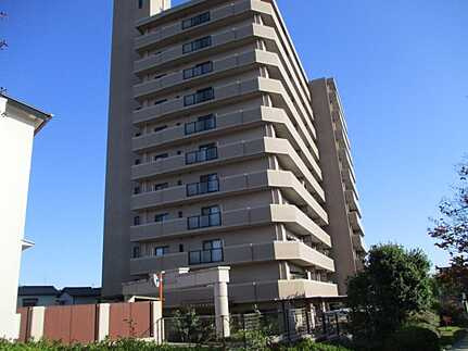 藤和ハイタウン美の里の外観