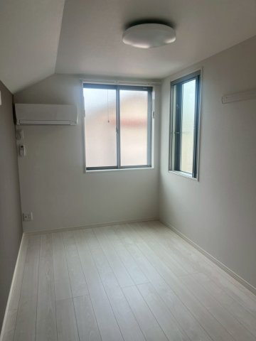 練馬区早宮３丁目のアパートの居間・リビング