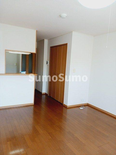 コルティーレ太寺Ⅱの居間・リビング|ゆったり過ごせる居間です