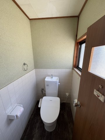 泉南郡岬町淡輪貸家のトイレ