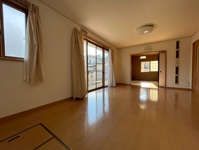 安岡寺町戸建貸家の内装