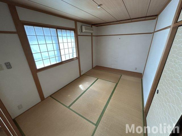 ユウパレス府中西の和室