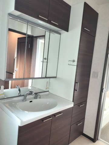 中古住宅　豊橋牛川西部土地区画整理の独立洗面台|洗髪洗面化粧台