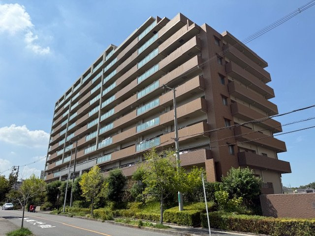 【外観】 | 泉ヶ丘アイプレイス（三原台小学校）