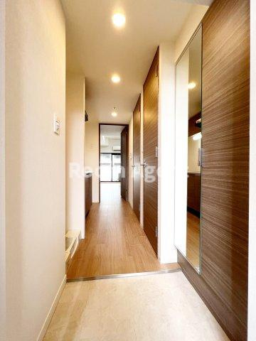 メイクスデザイン上前津の玄関