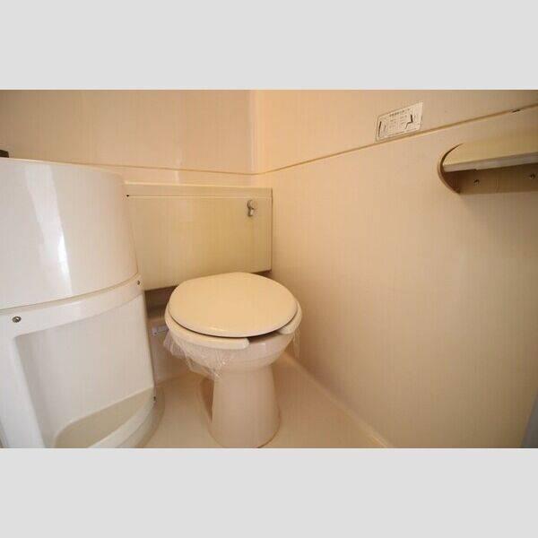 シャンポールK&Yのトイレ