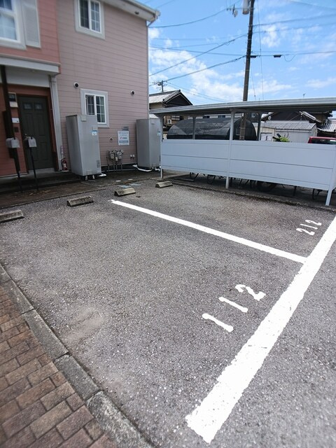 コーポさつきⅡの駐車場|駐車場