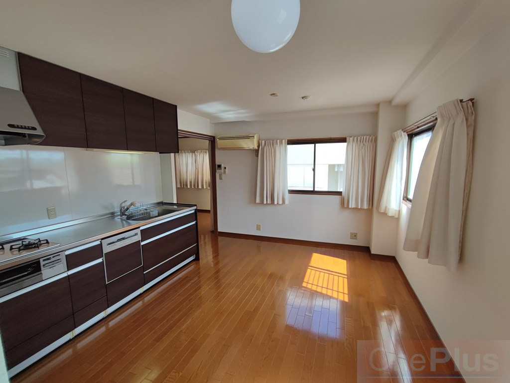 アムール王子公園の居間・リビング