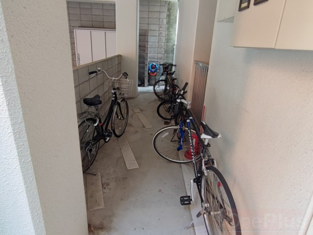 アムール王子公園のその他共用部分|駐輪場