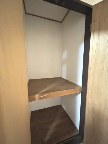 タジマハイツの収納