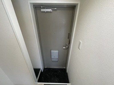 【玄関】 | ベルメゾンステラ | 玄関です