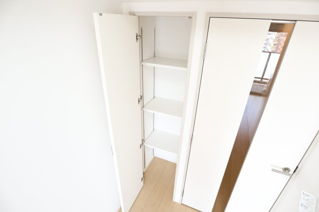 サヴォイラ・マリナ　ドゥ　ハカタ　12階の収納|別号室のものになります。現状優先。