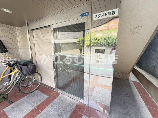ネクスト高殿のエントランス