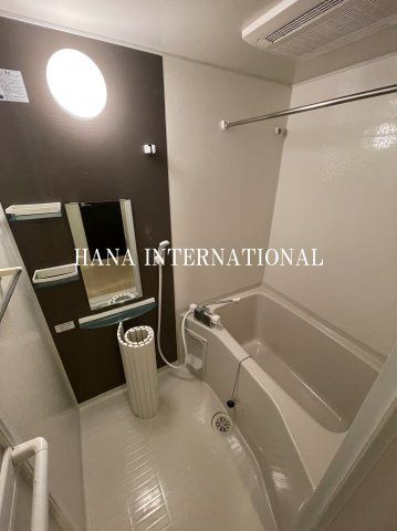 リブリ・Tメゾンの浴室