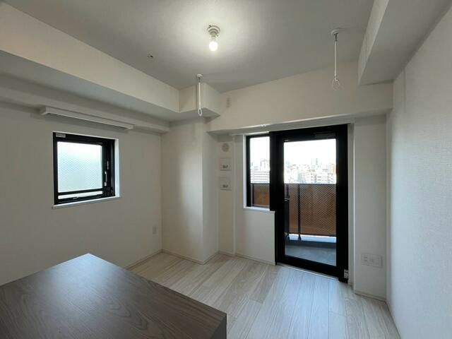 ザ・ライオンズミレス蔵前の洋室