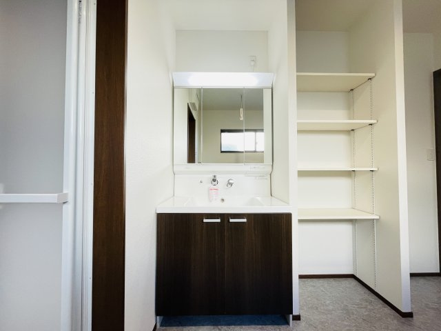 【独立洗面台】 | 深谷市萱場第１０期　ワイウッドコート　新築戸建　全6区画　6号棟