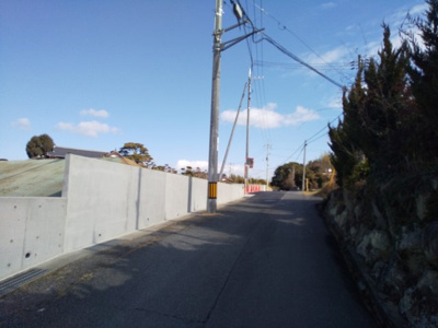 【前面道路含む現地写真】 | フィールズ西岐波（大沢）