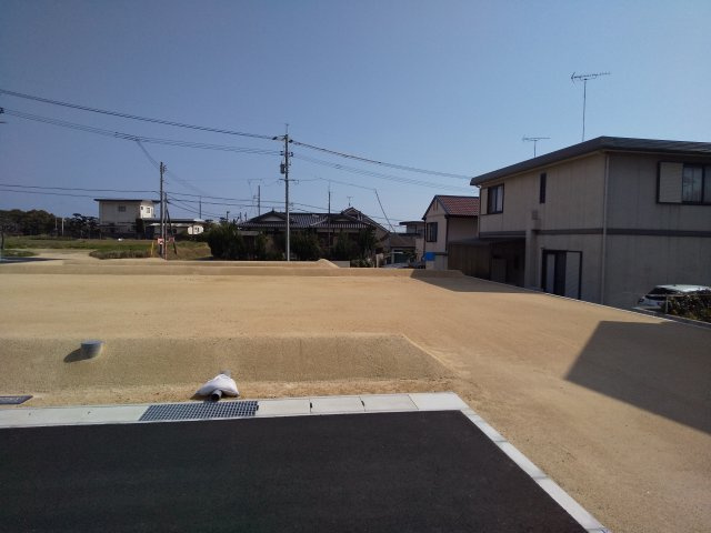 【前面道路含む現地写真】 | フィールズ西岐波（大沢） | ４号地前面道路
