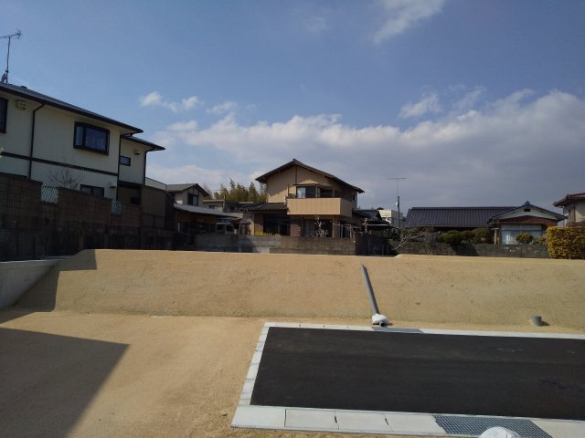 【前面道路含む現地写真】 | フィールズ西岐波（大沢） | 団地内道路