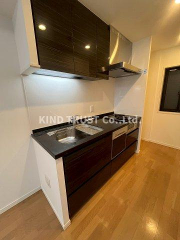 ディオ梅田のキッチン|コンパクトなキッチンで掃除もラクラク