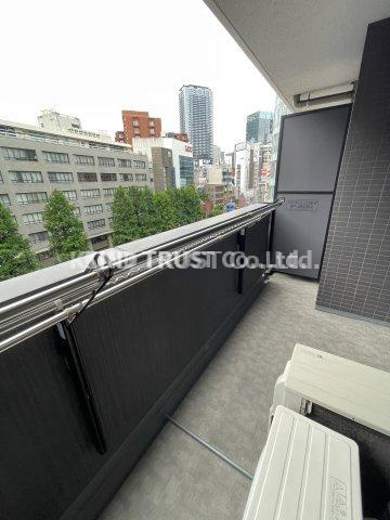 ディオ梅田のバルコニー|バルコニーからの眺めを楽しみながら食事をしませんか