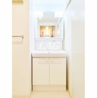 【洗面所】 | コンフォリア北葛西 | 洗面台です。