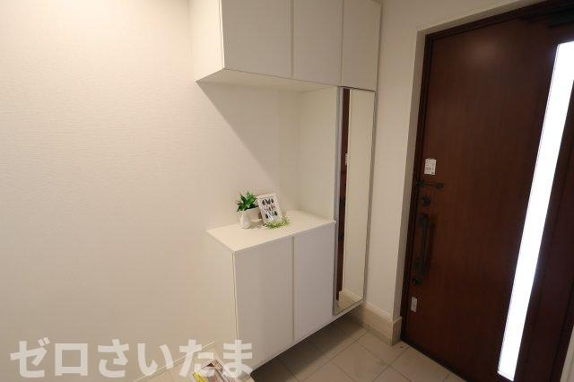 《仲介手数料無料》志木市中宗岡３丁目10-5(全1戸)新築一戸建てリナージュの玄関