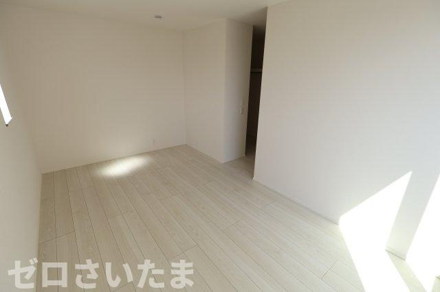 《仲介手数料無料》志木市中宗岡３丁目10-5(全1戸)新築一戸建てリナージュの洋室